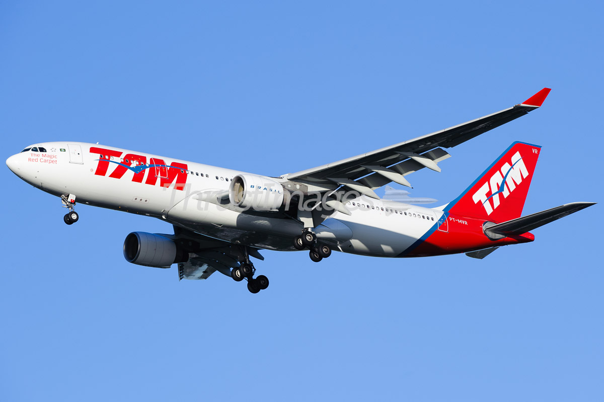 Airbus A330-223 PT-MVR (cn 977)